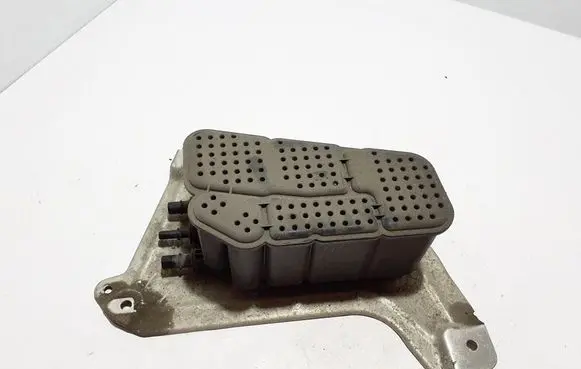 Audi A6 S6 C8 4K Active carbon filter fuel vapour canister 4M0201801A