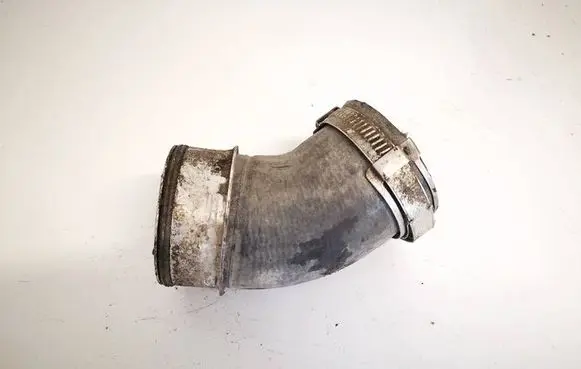 Audi Q7 4L Intercooler hose/pipe