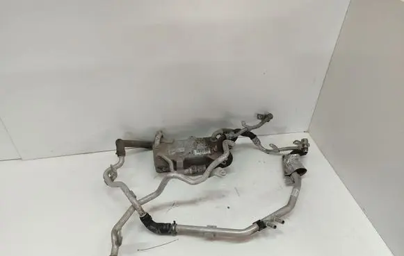 Audi A8 S8 D4 4H Gearbox / Transmission oil cooler 4H0317021H