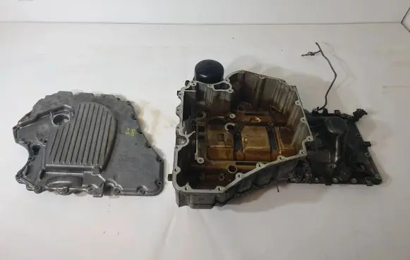 BMW M5 Oil sump 7843148 7843143