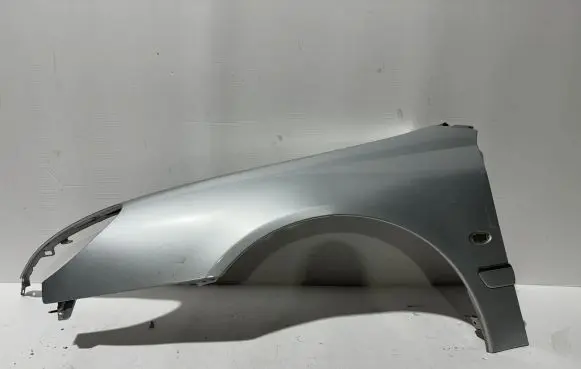 Peugeot 607 Fender