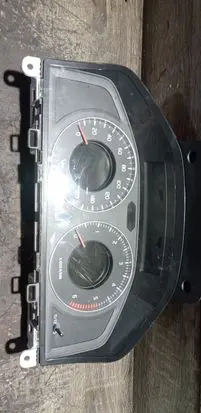 Volvo V70 Speedometer (instrument cluster) 31270905AA