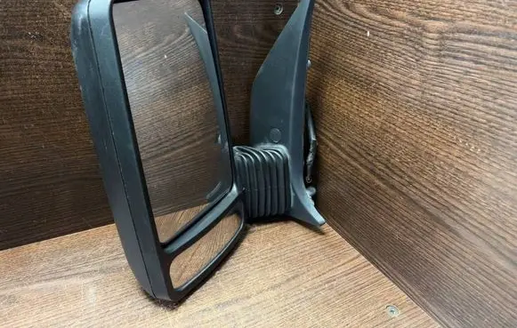 Iveco Daily 3rd gen Front door electric wing mirror 0156268