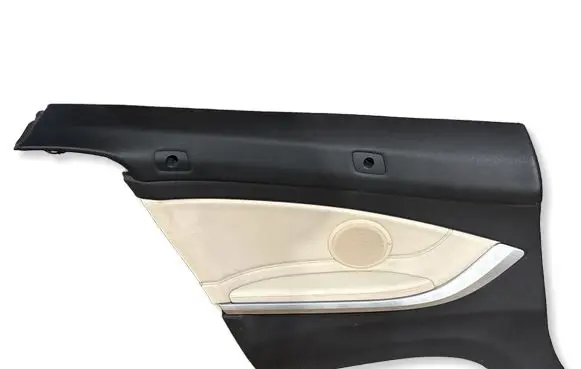 BMW 4 F32 F33 Coupe rear side trim panel 0001062713 39132591 0038872