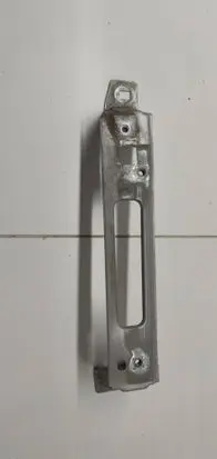 Renault Kadjar Fender mounting bracket 