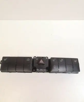 Mercedes-Benz C W203 Hazard light switch 2038709510