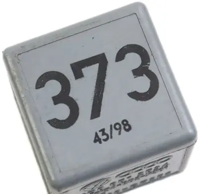 Volkswagen Golf IV Other relay 8D0951253A 231328529301