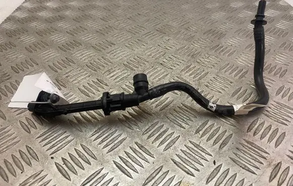 BMW 3 G20 G21 Vacuum line/pipe/hose 8678029