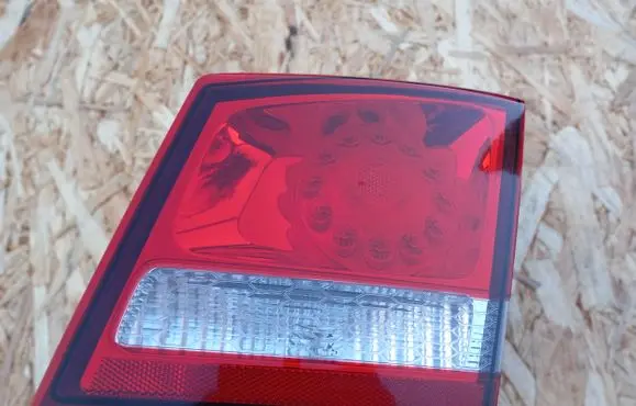 Fiat Freemont Tailgate rear/tail lights 68078516AD