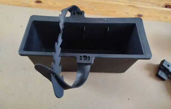 Opel Astra G Glove box in trunk 90588717 2202098
