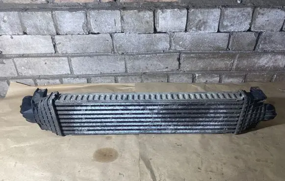 Ford Focus C-MAX Intercooler radiator 3M5H9L440AE