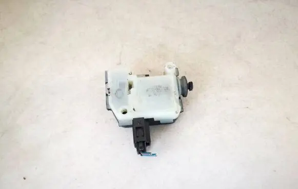 Smart ForFour I Central locking motor mn900230