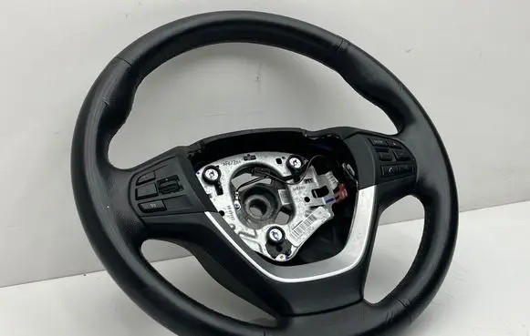 BMW X3 F25 Steering wheel 3380F251