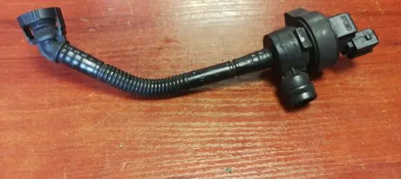 BMW 3 E46 Vacuum valve 7512581