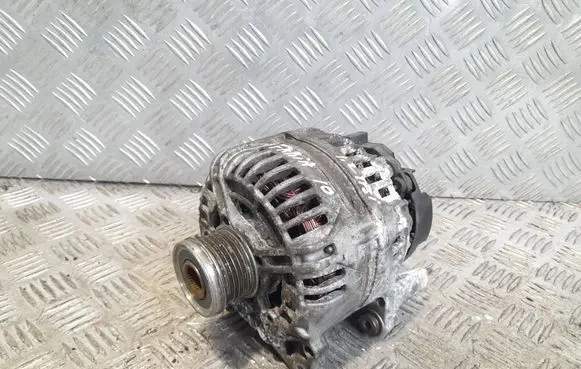 Skoda Fabia Mk2 (5J) Generator/alternator 03F903023D