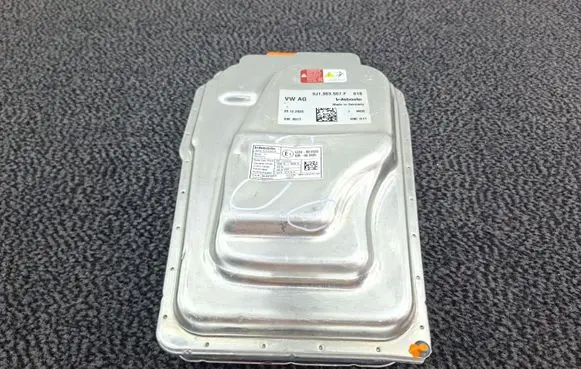 Porsche Taycan 9J1 Auxiliary heating control unit/module 9J1963507F