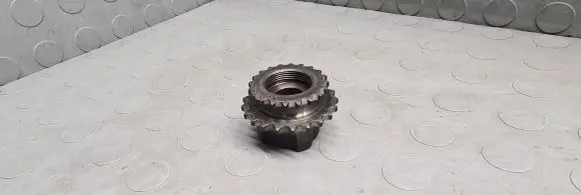 BMW 3 E90 E91 Timing chain sprocket 7797906