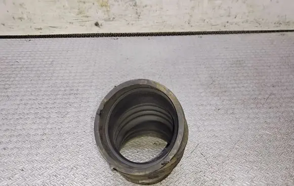 Audi A8 S8 D2 4D Air intake duct part 077129627A