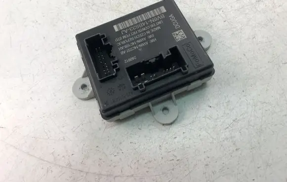 Ford Focus Door control unit/module BV6N14B533AJ