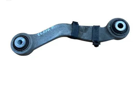 Rear control arm