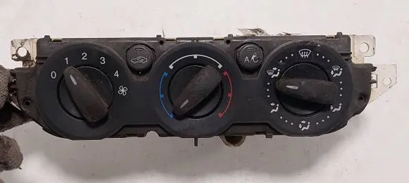 Ford Focus C-MAX Climate control unit 69607320 18090209 0309022