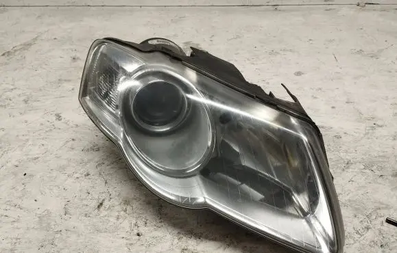 Volkswagen PASSAT B6 Headlight/headlamp 3C0941006AA 89312180 0390122