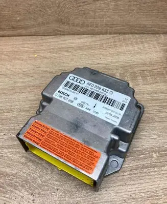 Audi A4 S4 B7 8E 8H Airbag control unit/module 8E0959655G 0285001668