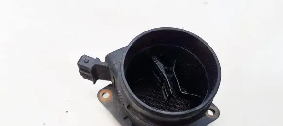 Volvo S40, V40 Mass air flow meter 7700105010b 5wk9615