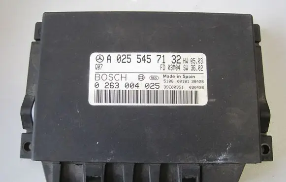 Mercedes-Benz E W211 Parking PDC control unit/module A0255457132