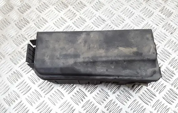 Opel Vectra C Fuse module 
