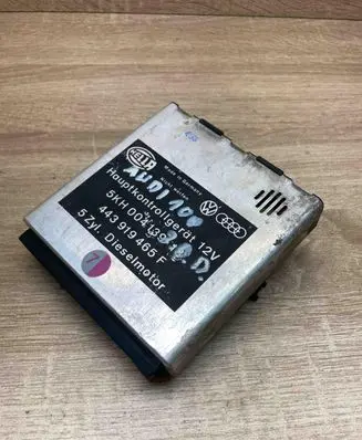 Audi 100 200 5000 C3 Other control units/modules 443919465F 5KH004139
