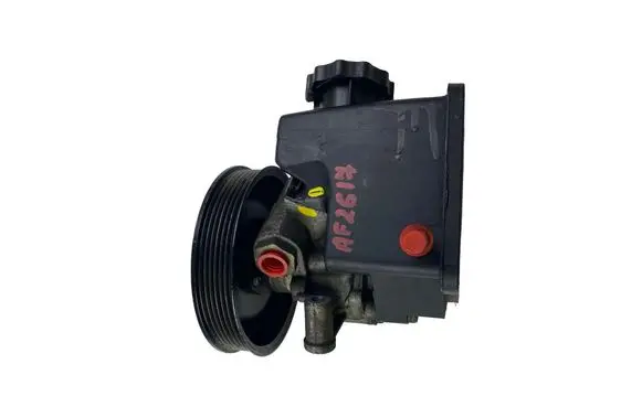 Mercedes-Benz Sprinter W901 W902 W903 W904 Power steering pump A0024667501