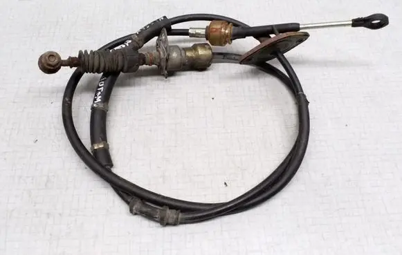 Nissan Maxima Gear shift cable linkage