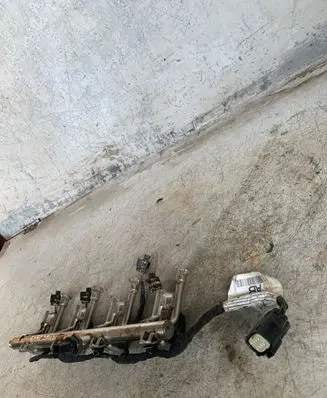 Ford C-MAX II Fuel main line pipe Ds7g9h487ea