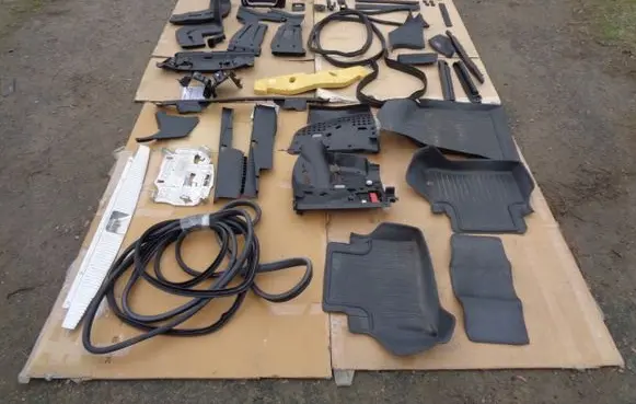 Mercedes-Benz E W212 Glove box central console 