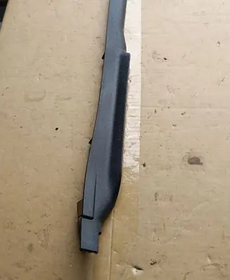 Land Rover Range Rover Sport L320 Front sill trim cover EMB500221XXX 632240021