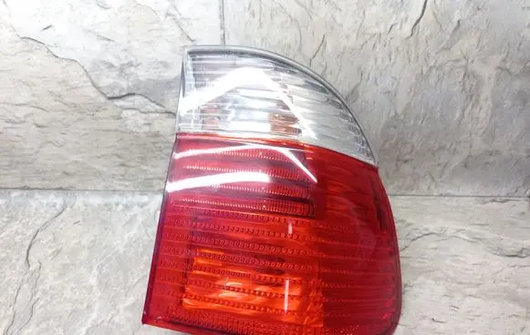BMW 5 E39 Rear/tail lights 6902532