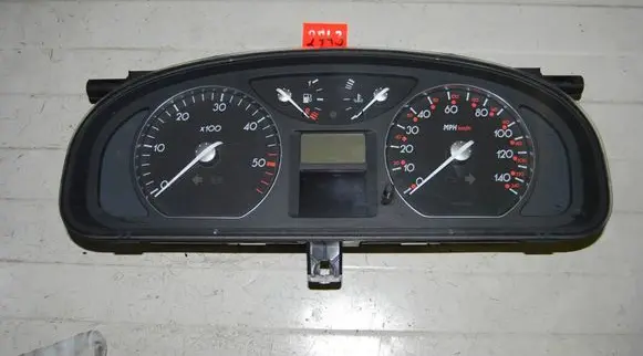 Renault Laguna II Speedometer (instrument cluster) 8200328450