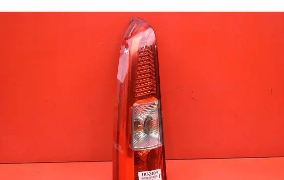 Volvo V70 Rear/tail lights 160985
