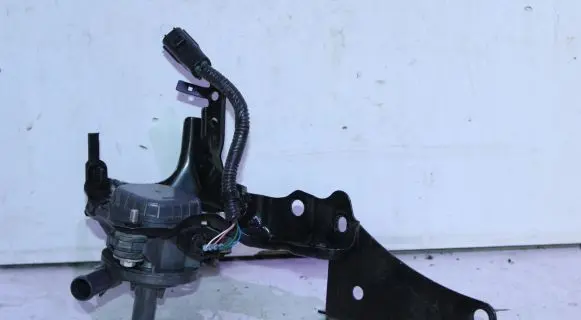 Toyota Auris E180 Electric auxiliary coolant/water pump G904052010