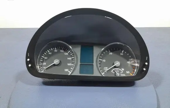 Mercedes-Benz Sprinter W906 Speedometer (instrument cluster) A9069009402