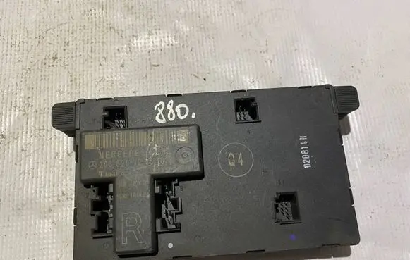 Mercedes-Benz C W203 Door control unit/module A2038201285 2038201285