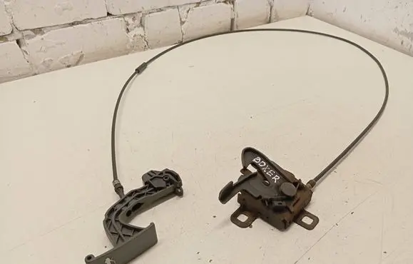 Peugeot Boxer Engine bonnet/hood lock/catch 1338861080