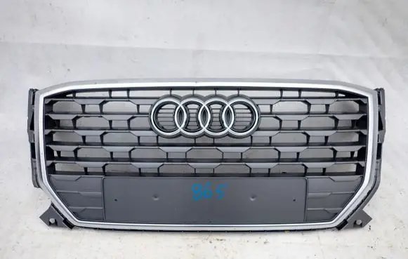 Audi Q2 - Front bumper upper radiator grill 81a853651