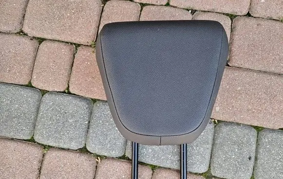 Opel Mokka B Rear seat headrest OPELCZESCI.com-86