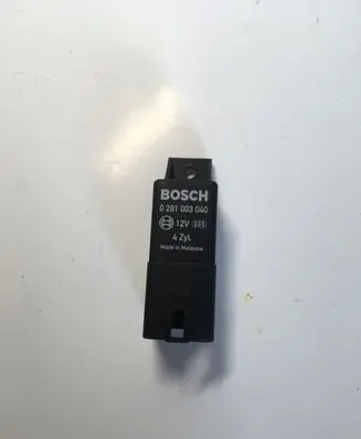 Dodge Nitro Glow plug pre-heat relay 0281003040