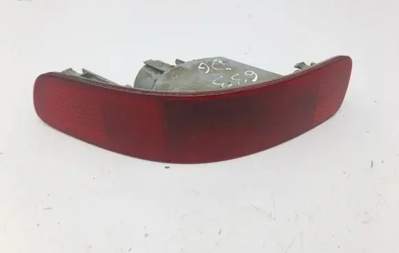 Mitsubishi Outlander Rear tail light reflector