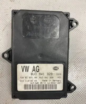 Volkswagen Touareg II Headlight ballast module Xenon 8U0941329