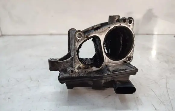 Volkswagen Touareg II Throttle valve 059129593