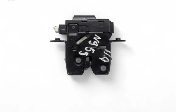 Nissan Qashqai+2 Tailgate/trunk/boot lock/catch/latch 90502EY10A